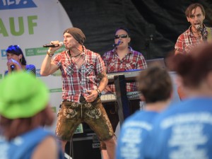 Band während ihres Auftritts beim Thüringer Wald Firmenlauf 2016
